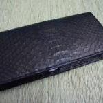 Genuine Snakeskin Unisex Wallet. Black Leather..